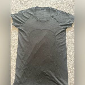 Lululemon Swiftly Tech Short Sleeve 2.0, BLK/BLK